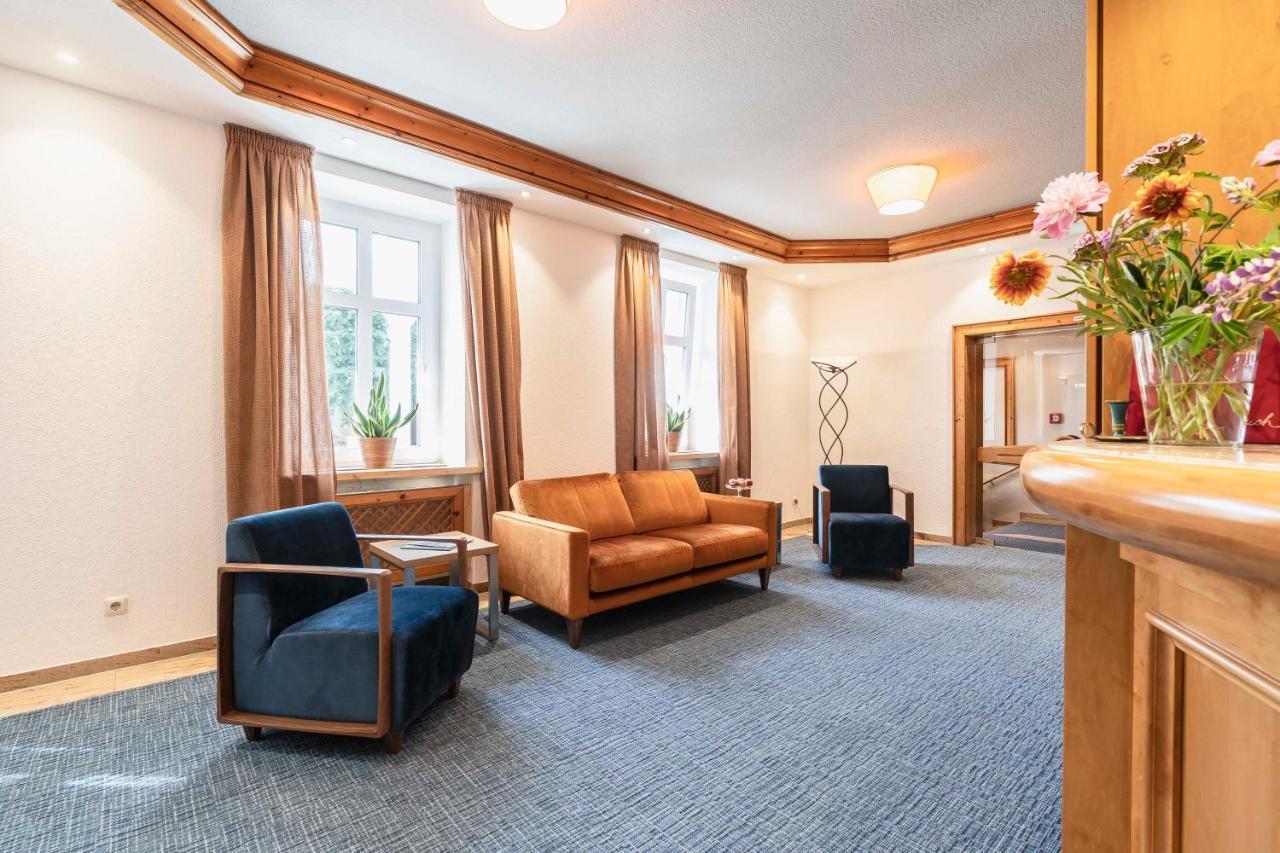 Hotel Markgraf Ленин Экстерьер фото